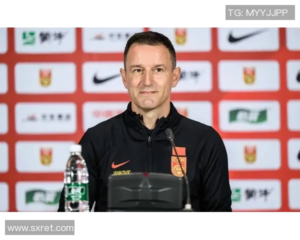 成都与武汉极限运动队赛后复盘探讨灵活性表现与战术调整