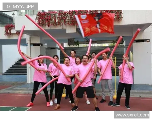 武汉街舞队战术解析:从团队协作到个体风格的完美融合 武汉街舞队战术解析:从团队协作到个体风格的完美融合