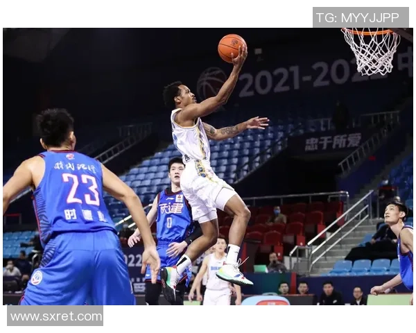 北京与深圳精彩对决录像回放分析及比赛亮点回顾 北京与深圳精彩对决录像回放分析及比赛亮点回顾