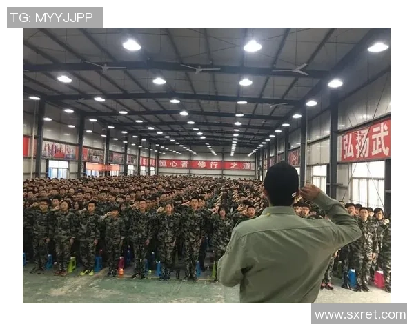 张昊的奋斗之路：从平凡少年到卓越领袖的成长故事